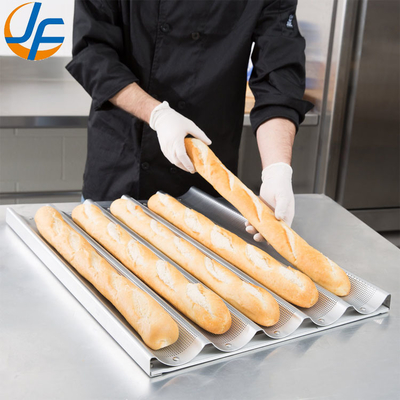 आरके बेकवेयर चीन फूड सर्विस एनएसएफ 600X400/18X26इंच/800X600 वाणिज्यिक नॉनस्टिक फ्रेंच बैगेट ब्रेड बेकिंग ट्रे
