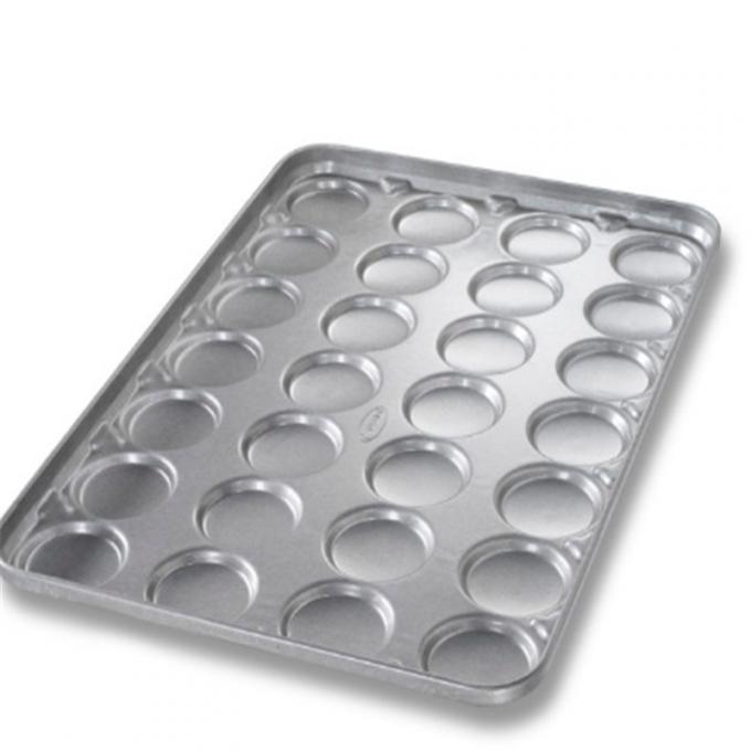 RK Bakeware China Foodservice NSF Durashield कोटिंग हैमबर्गर पैन बेकिंग ट्रे स्ट्रक्चरल रिब्स के साथ 0