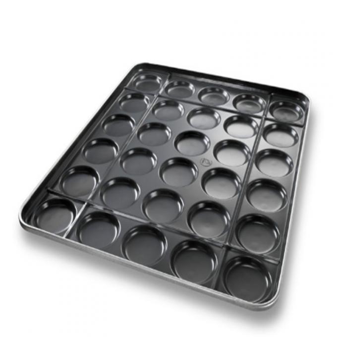 RK Bakeware China Foodservice NSF Durashield कोटिंग हैमबर्गर पैन बेकिंग ट्रे स्ट्रक्चरल रिब्स के साथ 1